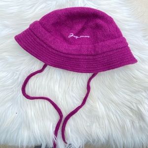 Jacquemus bucket hat